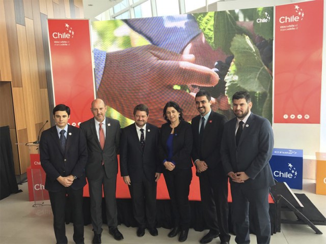 Premian a Santiago como Mejor Destino de Turismo de Negocios 2017 de Sudamérica